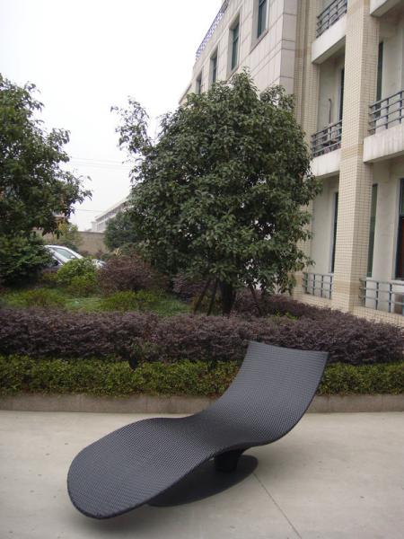 Outdoor Rattan Daybed , Comfortable Luxury Wicker Chaise Lounge