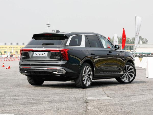 BEV China Red Flag Car 200km/H New Energy Vehicles Certification CCC