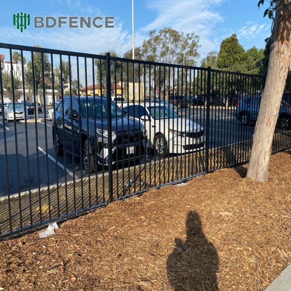 Galvanized Steel Security Fence Tubular Panels for Commercial Industrial Factory Boundary Protection System
