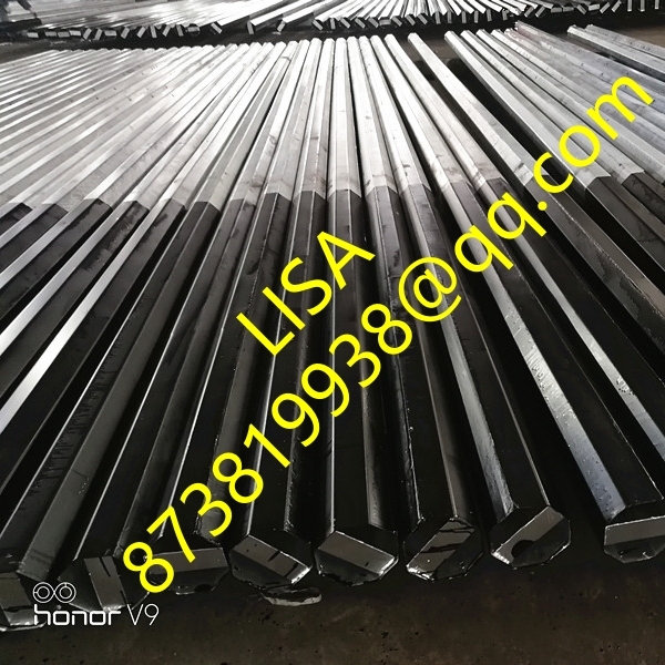 25FT オクタゴナル 直埋めたガルバニズド鋼鉄柱 300KGF メタルユーティリティポール ブラック・タール・ビツーム塗装 防腐護