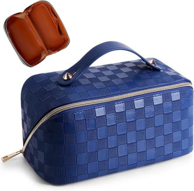 Portable Travel Cosmetic Bag Plaid Checkered Waterproof With Handle And Divider
