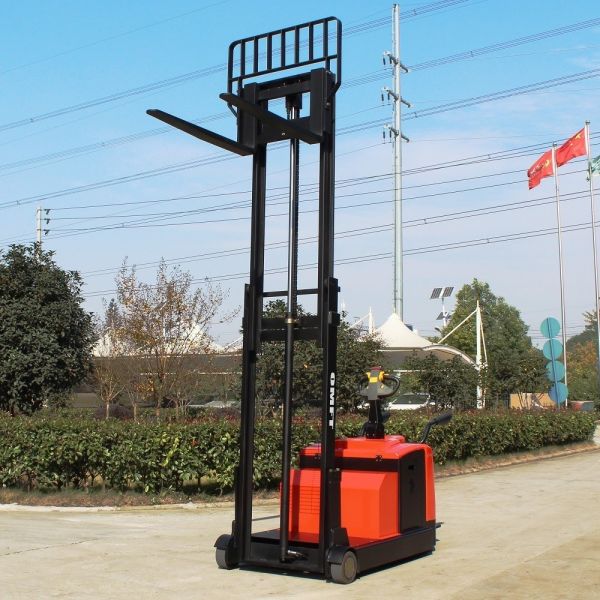 1412mm Wheelbase 1.5 Ton Full Electric Counter-Balanced Pallet Stacker and Efficiency