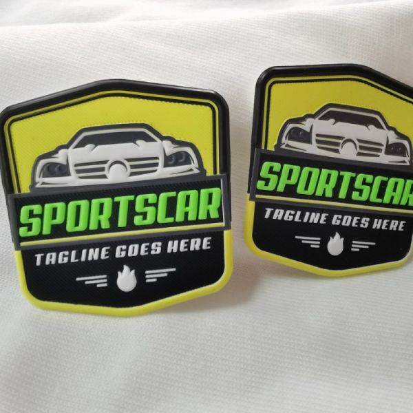 Remiendos de encargo de alta frecuencia de la transferencia de calor de TPU para las chaquetas