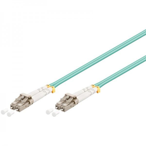 水 SC OM3 繊維のピグテール、0.9mm/2.0mm/3.0mm は直径をケーブルで通信します