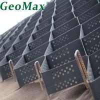 Géocellule HDPE noire et verte OIT ESCR pour la protection contre l'érosion côtière, hauteur 100 mm, espacement soudé 356 mm, qualité standard ASTM