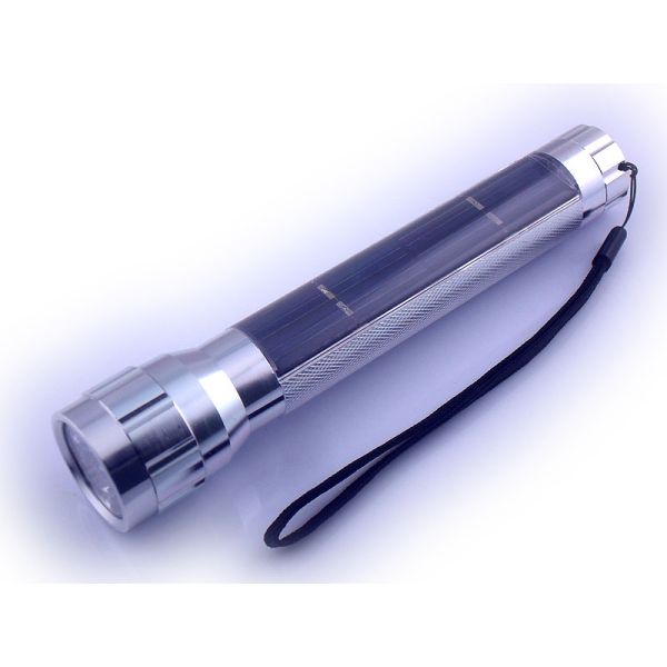 Super white rechargeable 2V / 80MA 7LEDs solar powered led flashlight torch
