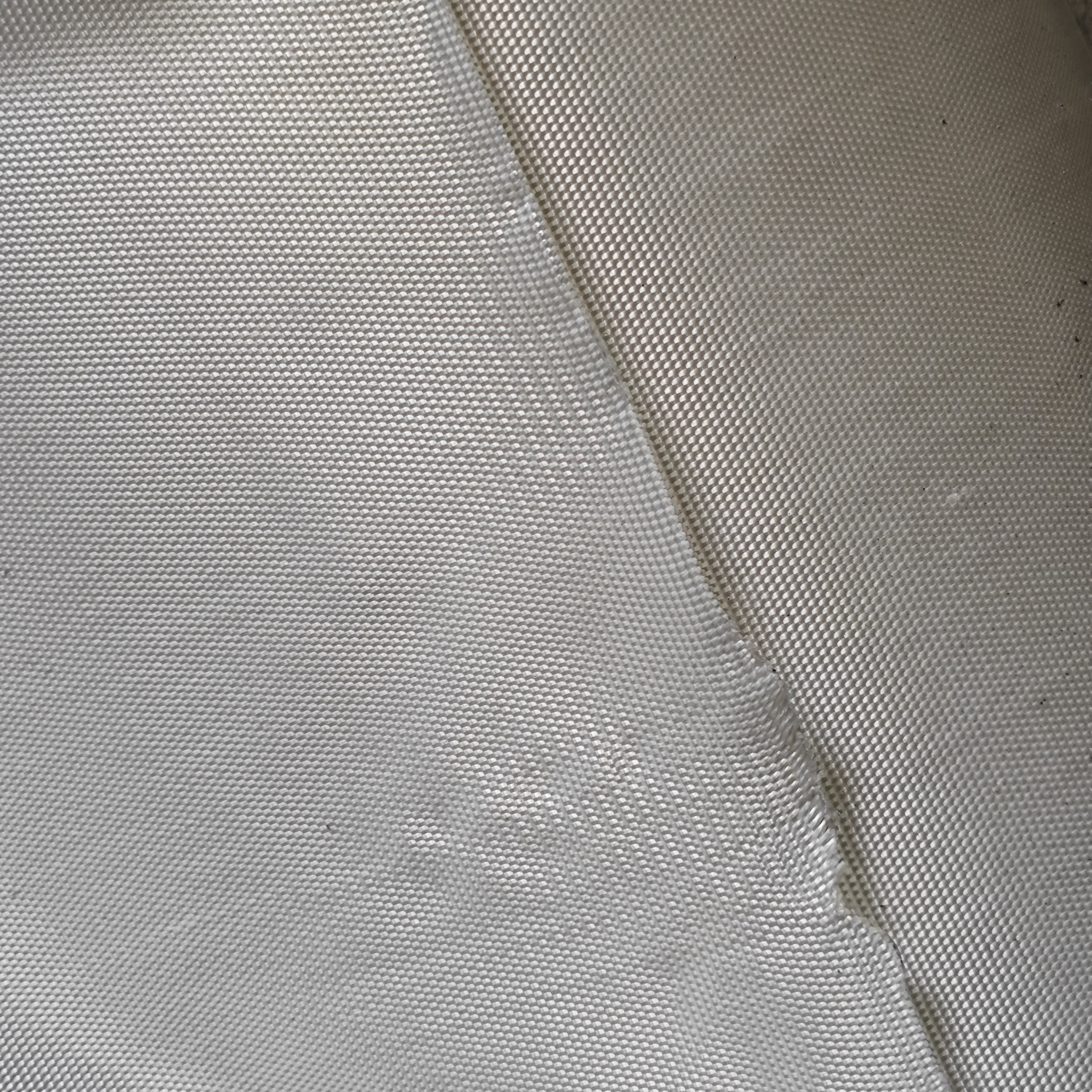 Slit Film Woven Geotextile 150gsm 8oz Under Gravel for Driveway Road Base Parking Lot Aggregate Separation Fabric
