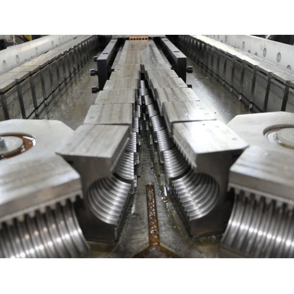 3m/Min HDPE Pipe Extrusion Machine Single Screw Fast Speed