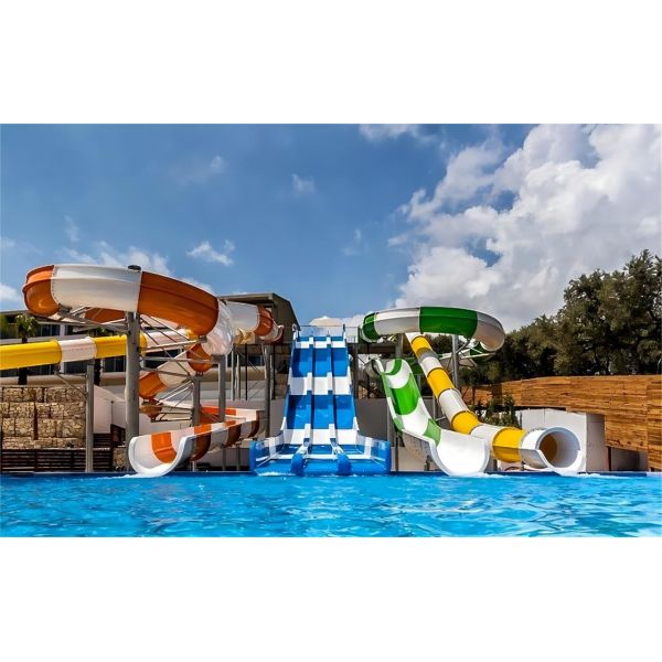 Aqua Water Park Summer Water Games Swimming Pool Water Toy Fiberglass Slide for Children