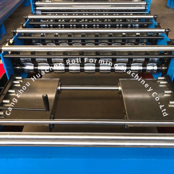 Lightweight Aluminum Roof Panel Roll Forming Machine with Panasonic PLC Control and 1250mm Material Width