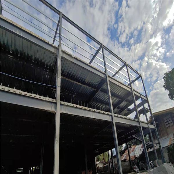 Versatile Steel Structure Warehouse with Online Guidance Support Installation ISO 9001 CE Certified and Good Stiffness