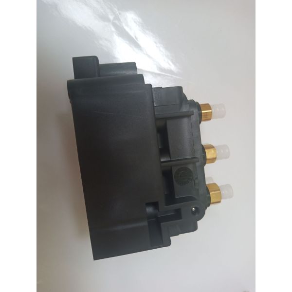 Клапаны для Мерседес - Бенз В164/В166/В251/В212/В221/В222 блока подвеса воздуха А2123200358