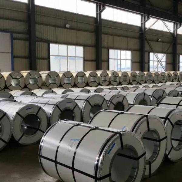 Dx51d / Dx52d / Dx53d bobina de aço carbono laminada a frio material macio bobina galvanizada