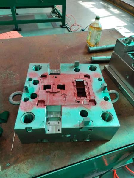 CNC 738H custom made plastic parts 300000 Cycles For Automotive