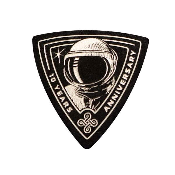 Venta al por mayor Logotipo de ropa 3D de alta calidad Impresión térmica transferencia Etiqueta circular de silicona para camiseta Bolso de mano Sombreros zapatos