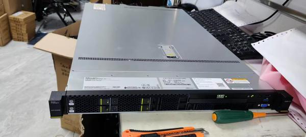 FusionServer 1288H V5 1U 2-socket Rack Server with 64GB Memory and 480GB Hard Drive