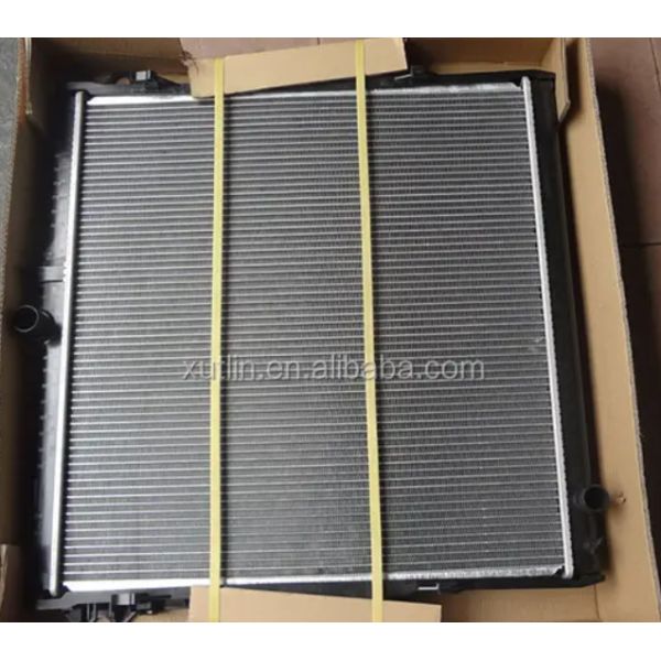 Запчасти для Range Rover MAZDA Радиатор OEM AB39-8005-AG для MAZDA BT-50