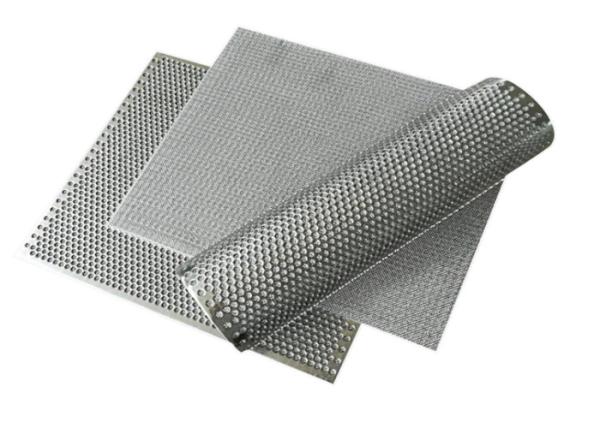 metal perfurado de aço inoxidável da folha 904L Hastelloy de 0.5mm com furos