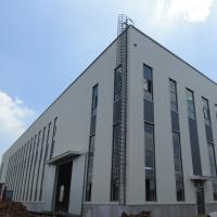 Edificio industrial prefabricado de acero con paneles sandwich de EPS