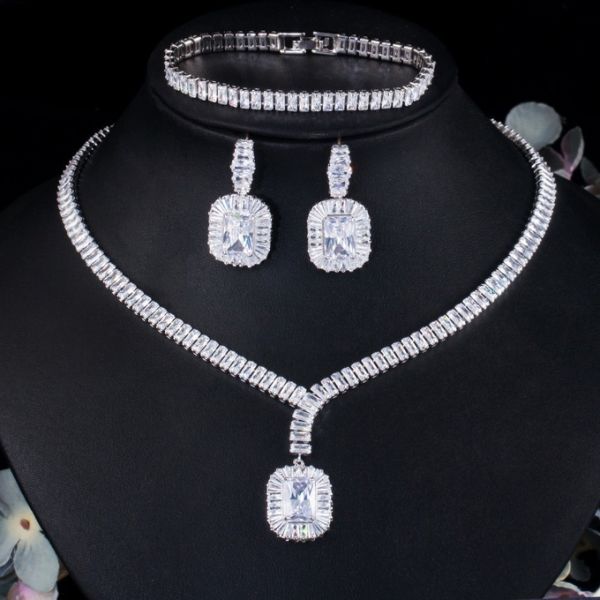 Hot Selling Luxury Leaf Engagement CZ Earring Necklace Bracele Bridal Jewelry Bracele Jewelry Set For Women Accessories