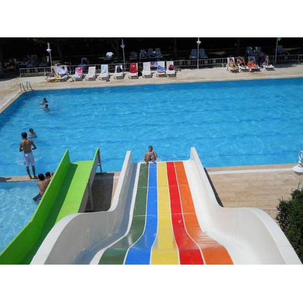 OEM Outdoor Games Park Water Rides Backyard Slide for Children Play