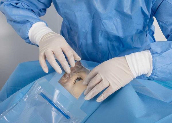 Chirurgicaux stérilisés à usage unique drapent Kit Disposable Ophthalmology Pack