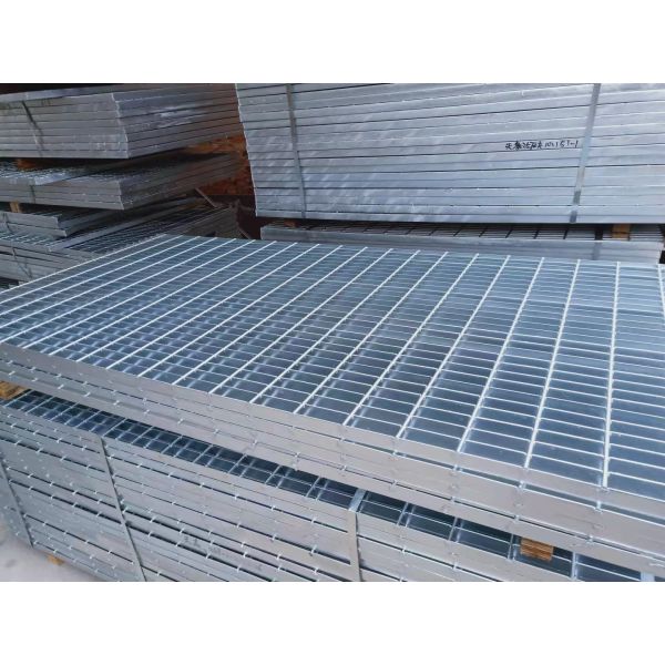 Galvanized Heavy Duty Welded Steel Grating Floor Walkway Marine Bridge Serrated Platform