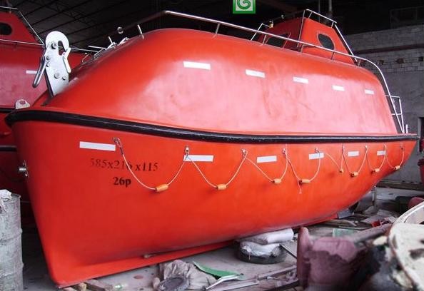 20 Persons Fiberglass Freefall Lifeboat with Lifeboat Davit