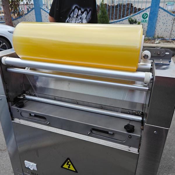 Supermarket Packaging Equipment Commercial Fruit And Vegetables Cling Film Wrapping Machine For Packing Food With Weighting And Labling Function