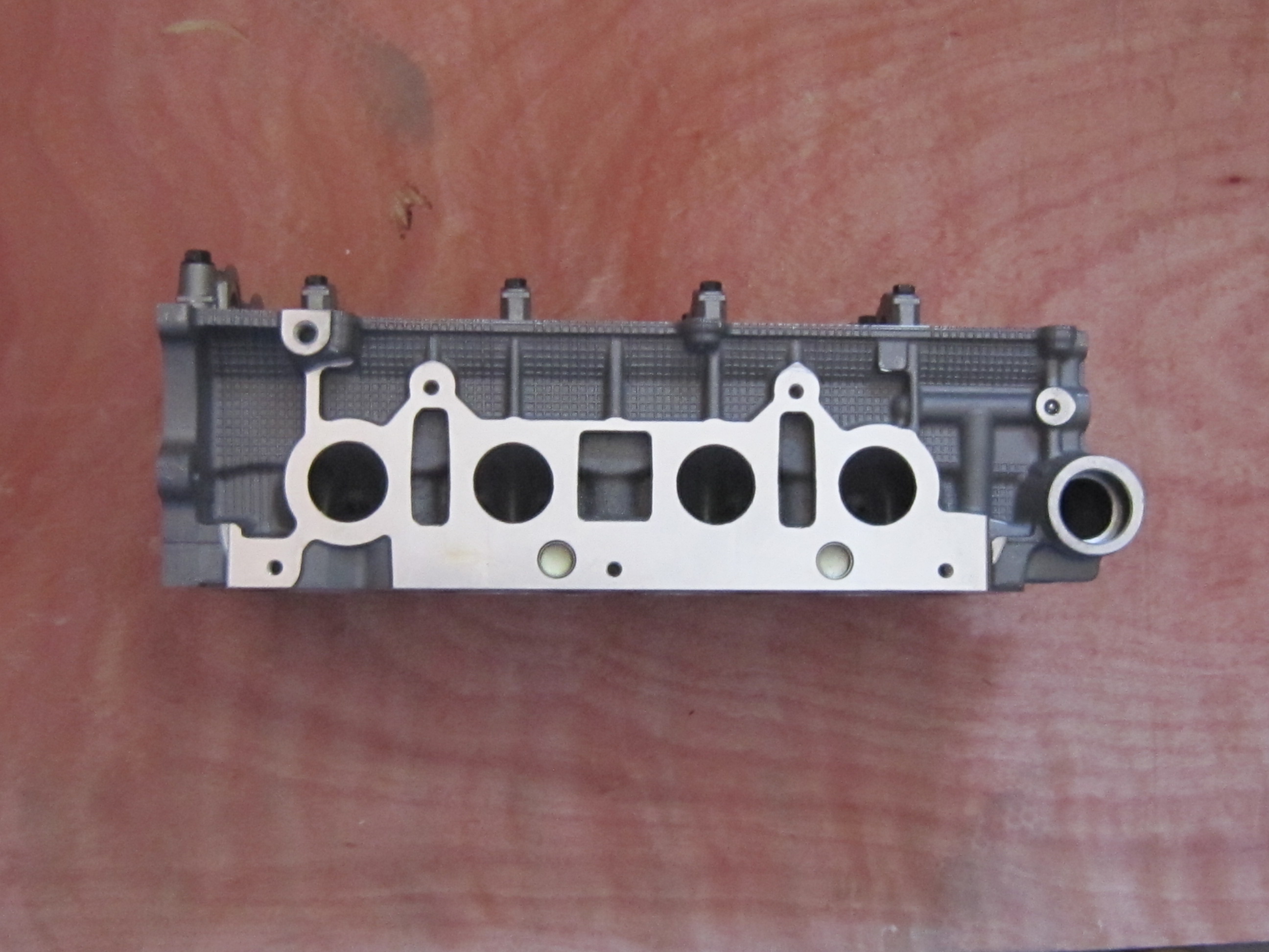 11101-0H040 Engine Cylinder Head For TOYOTA Camry 2.4 1AZ 2AZ 111010H040 11101-28012