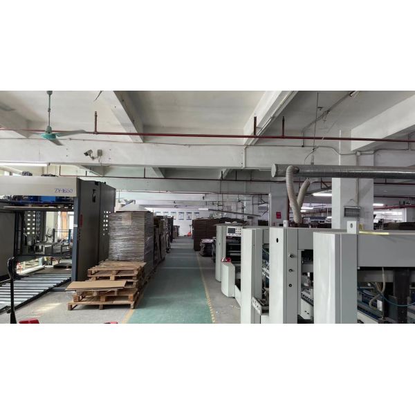 Роскошный косметический подарочный комплект для женщин мужчин детей парфюмерный комплект пользовательский логотип тип ящика