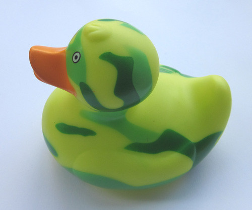 Cartoon rotocasting rubber duck vinyl toys, plastic OEM designers ducks toys