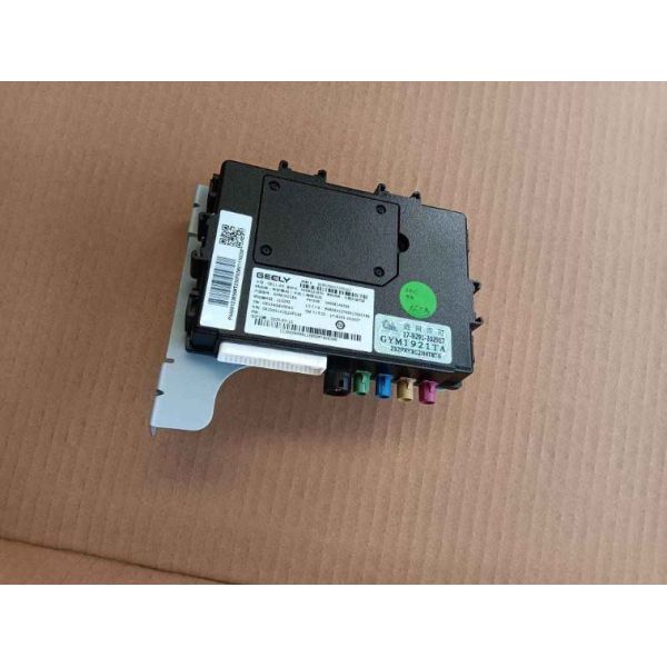 Geely Geometry Plastic And Aluminum Silver Black On Board Wireless Control Module For Internet Of Vehicles