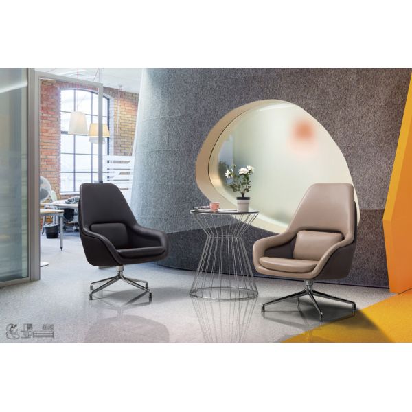 Классическаямебель на рабочем месте.