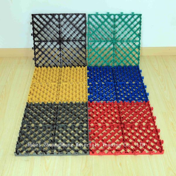 2.8mm China Multi-Purpose PP Modular Suspended Splicing Plastic Flooring Anti-Skid Plastic Sports Flooring factory