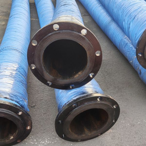 Heavy Duty Dredge Hose with Customized Length, 10-21 Bar Working Pressure and Rubber, Cord Fabric and Wire Reinforcement