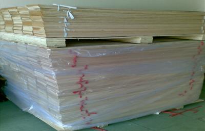 Yellow Sliced Cut Yellow Oak Veneered Plywood Sheets , Flooring Wood Veneers