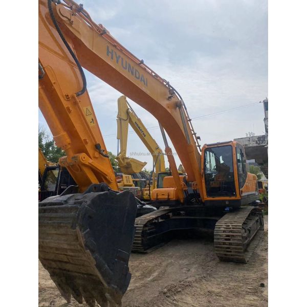 30000KG Original Excavator HYUNDAI 305 Used Excavators 1.2m3 Bucket Capacity