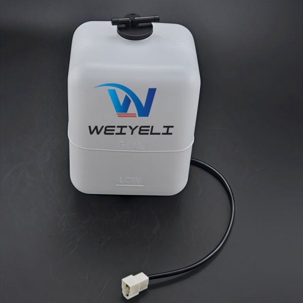 4130139 4197948 Radiator Coolant Storage Tank EX120 EX200 EX100-3 EX100-5 EX120-5 Excavator Industrial Machinery Water Tank