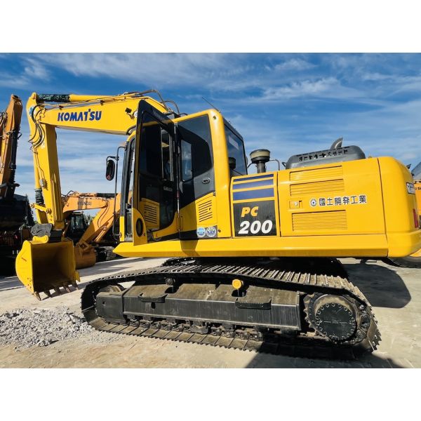 20 Ton 100% Second Hand Komatsu PC200-8 Crawler Excavator Used Digger Original Japan Komatsu SAA6D107E-1