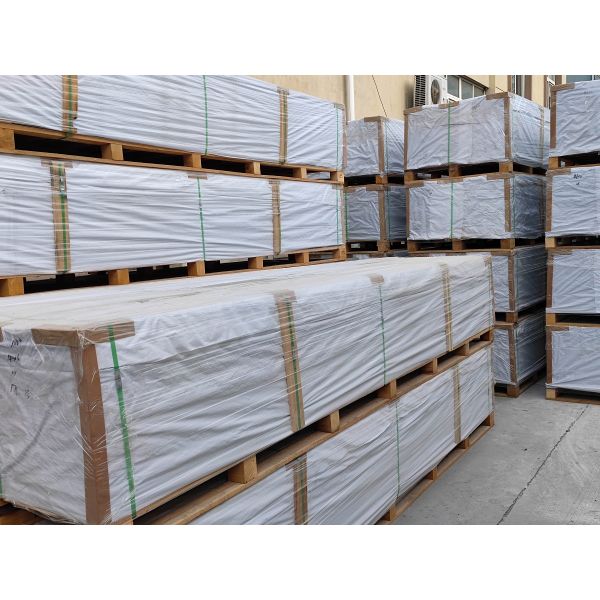 Tongxiang Dayi Wood & Plastics Co., Ltd.