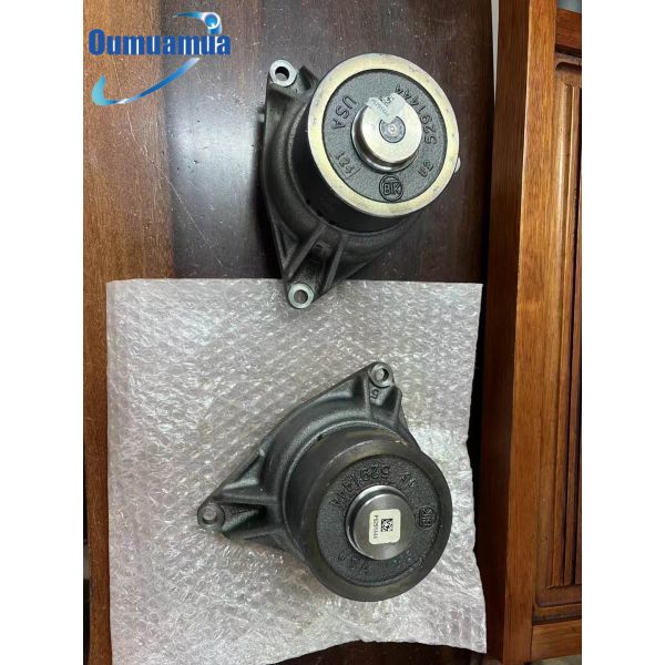 Oem Excavator Water Pump Parts 6746-61-1201 For Komatsu PC300-7 PC300-8MO PC360-7 PC200-7