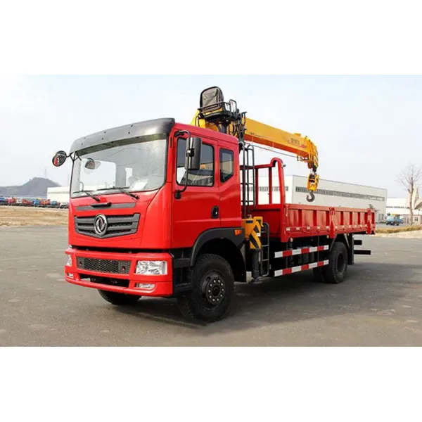 8 Ton Telescopic Truck Mounted Crane , Construction Service Truck With Crane