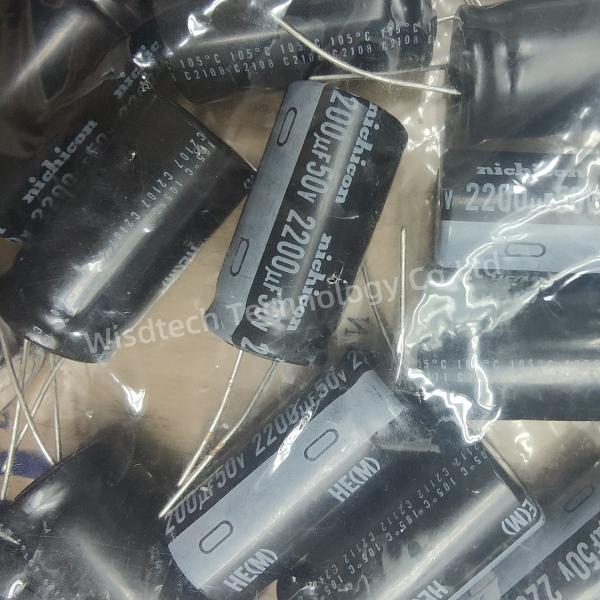 UPS1H222MHD Aluminum Electrolytic Capacitors - Radial Leaded 50volts 2200uF 18x35.5 20% 7.5LS