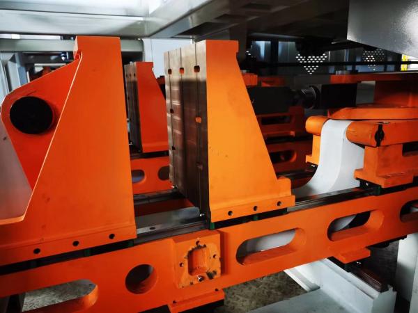 PLC Accumulator Accumulator Blow Moulding Machine For 200L Barrel