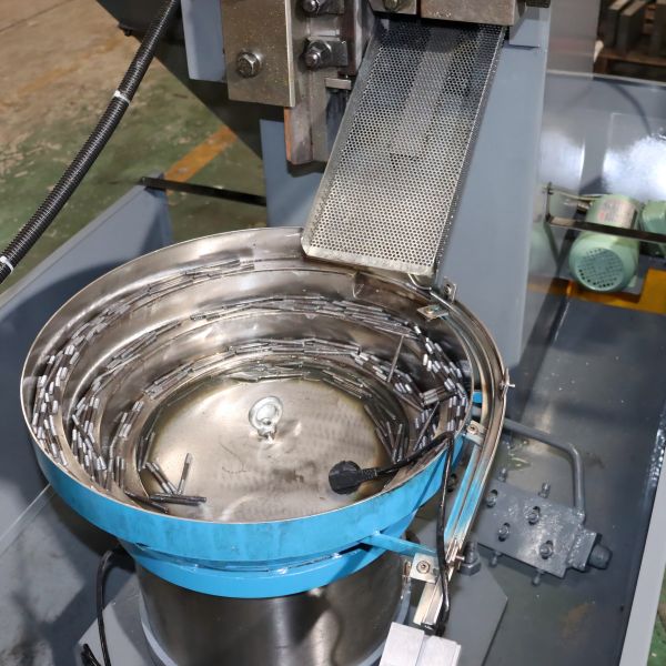 High Precision Small U-bolt Manufacturing Equipment – Fully Automatic