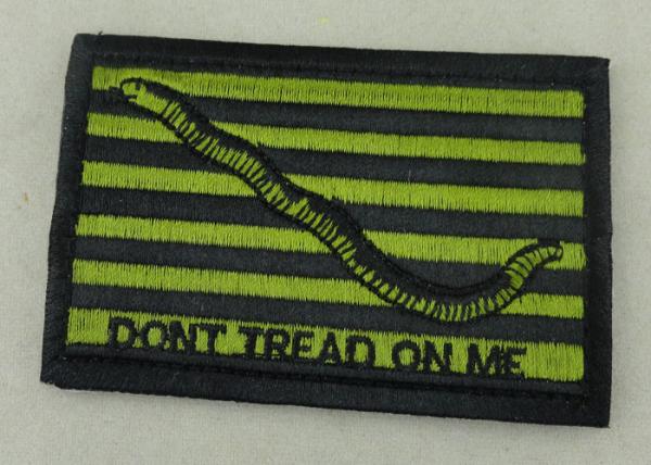 Eco - Friendly Custom Embroidery Patches Lockrand Laser Cut Flower Woven / Texile