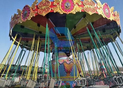 Factory direct amusement equipment 24 seats shakinghead flying chair for sale