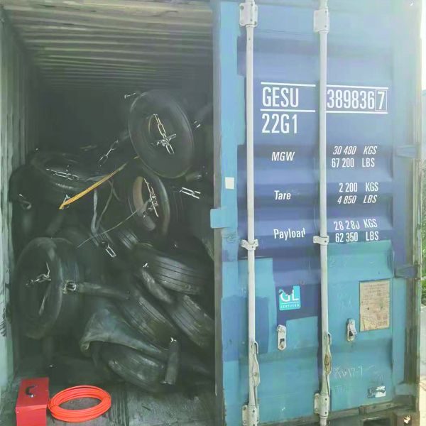2.5*4m Marine Pneumatic Rubber Fender With Galvanized And Tyre Sheath Dock And Ship
