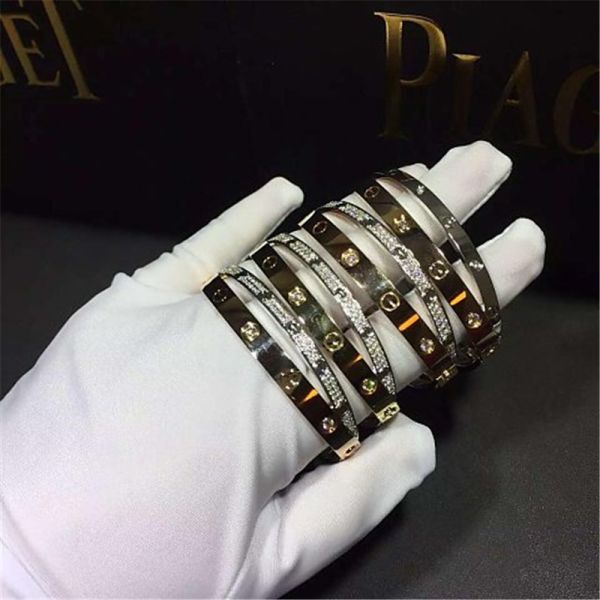 C Double ring bracelet  Love bracelet, 18K gold. With a screwdriver. Jewelry factory in Shenzhen, China